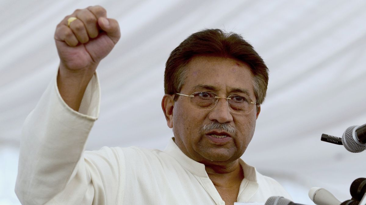 Pákistánského exprezidenta Mušarafa odsoudili k trestu smrti